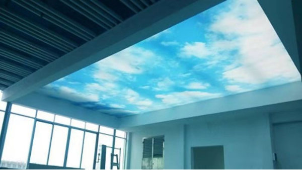 灯箱画面用什么材料好？当然是 uv软膜喷绘，uv灯布 -「力奇广告」