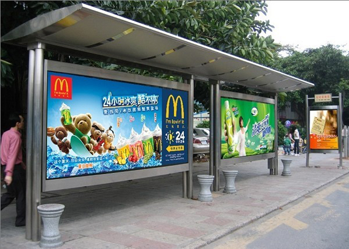 户外广告灯箱