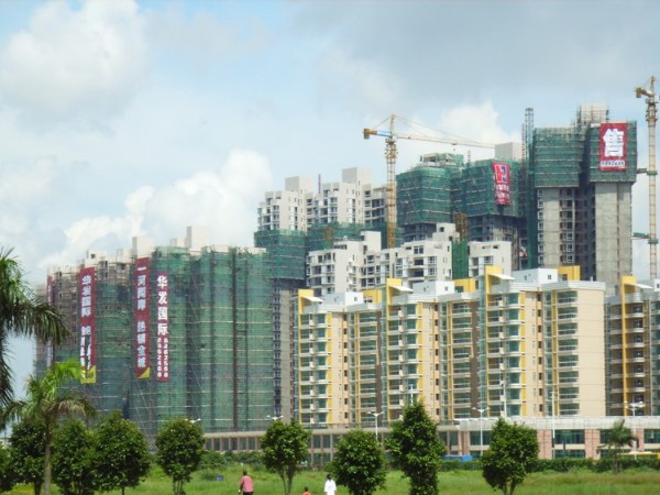 楼体户外大型广告